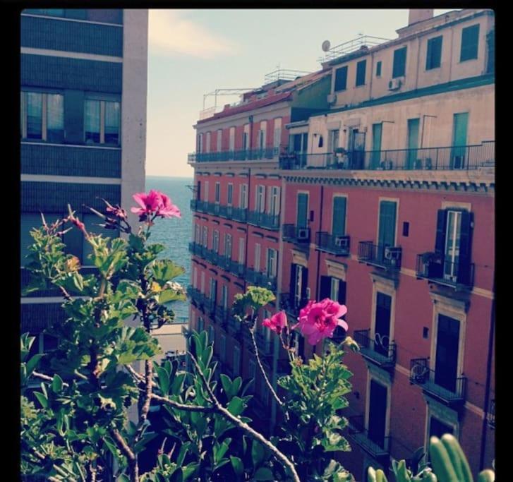 Amazing Roof In The Heart Of Naples! Apartment Luaran gambar